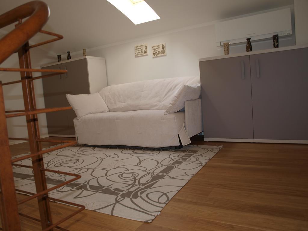Il Pontile Holidays Apartment Marina di Pietrasanta Pokoj fotografie